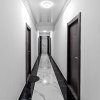 Apartament elegant si luminos cu terasa, la 2 pasi de plaja decomandat thumb 6