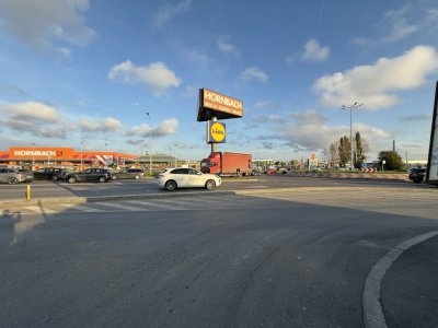 Teren de vanzare Constanta cu PUZ P+12 , in spate la Arabesque 