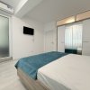 Apartament 3 camere Mamaia Nord prima linie la mare thumb 12
