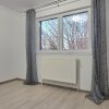 Apartament 4 camere renovat 2025 în Poarta 6 – decomandat, 2 băi, etaj 3 thumb 9