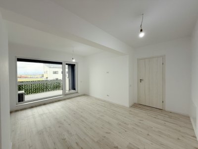Liniste, lumina si confort intr-un apartament nou-nout – Tractorul, Brasov