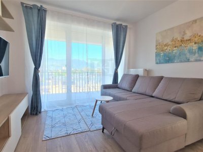 Apartament cochet in Coresi-Avantgarden.