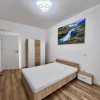 Apartament cu 3 camere în Tractorul  thumb 3