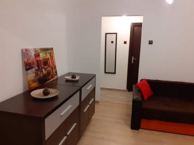 Centru Biserica Constantin și Elena apartament 2 camere mobilat 