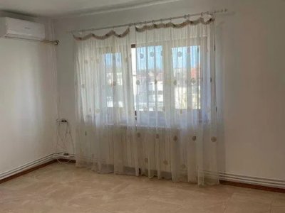 Apartament situat in zona CENTRU - SOLETA,