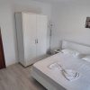 Apartament cu 2 camere transformat în 3 camere situat în zona Mamaia thumb 16