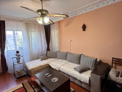 Apartament 3 camere decomandat situat in zona ANDA