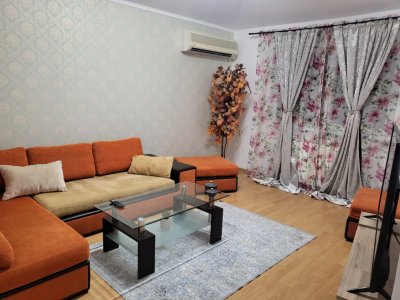 Apartament cu 3 camere in zona INEL I 