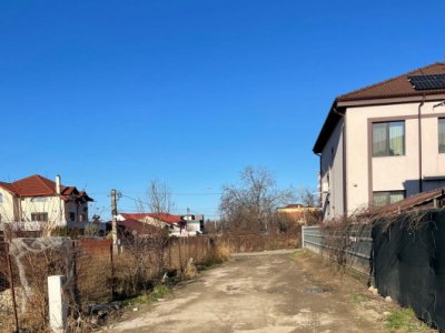 Teren intravilan situat in zona KAMSAS, cartier case, fara blocuri