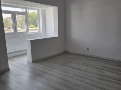 Apartament 3 camere zona KM 4-5
