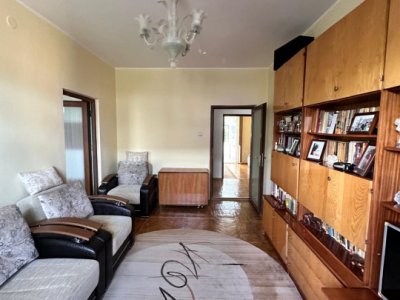 Apartament 3 camera zona Cazino-Comandament Constanța