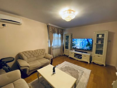 Apartament 3 camere decomandat zona Faleza Nord - Universitate