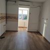 Apartament 2 camere de vanzare - Inel 2 thumb 3