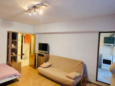 Garsoniera - zona Gara Constanta 