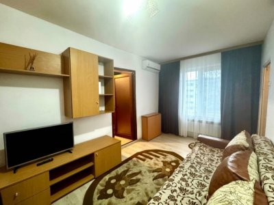 Apartament 2 camere de inchiriat, in zona Tomis Nord, Constanta
