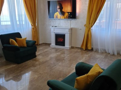 Apartament 3 camere de vanzare, situat in zona Mamaia-Sat