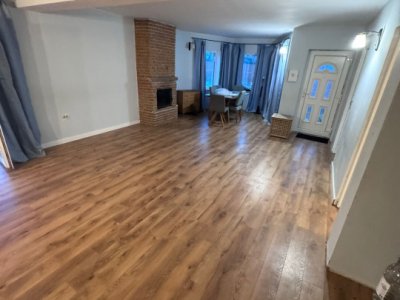 Casa P+M de vanzare, situata in Poiana-Constanta