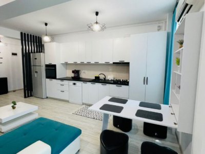 Apartament 2 camere de vanzare, in zona Mamaia-Sat