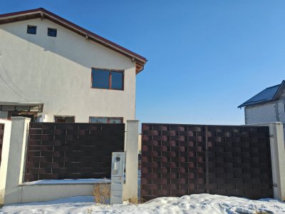 Casa P+1 de vanzare, 3 camere, 92.60mp, situata in zona Navodari/Peninsula