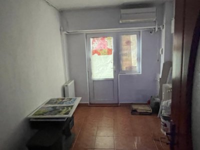 Spațiu comercial de vânzare -investiție cu randament imediat