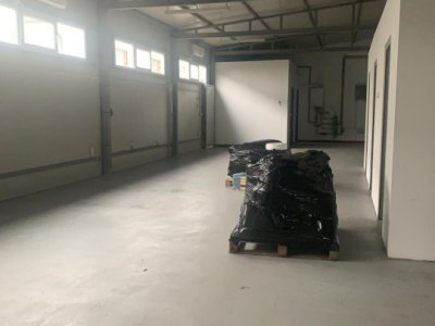 Cladire birouri si Hala de inchiriat  zona Popesti Leordeni