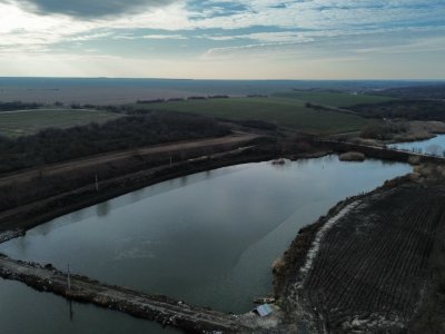 Vanzare balta pescuit,teren,constructii-oportunitate rara investitii Giurgiu