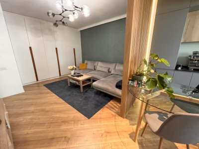 Apartament cu 3 camere de vanzare - 4City North - 2 locuri parcare si boxa