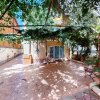 De vanzare Casa / Vila + Teren liber 420 mp + Piscina  Zona Prelungirea Ghencea thumb 2