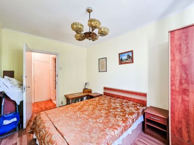 4 camere Titan, bloc reabilitat – metrou și parc la câțiva pași