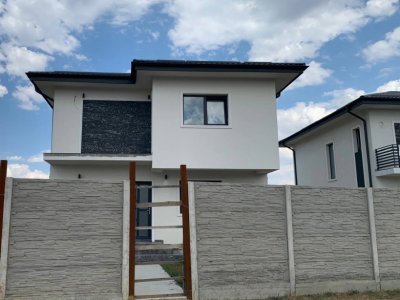 De vanzare Vila cu 4 cmere si, incalzire in pardoseala, langa padurea Pantelimon