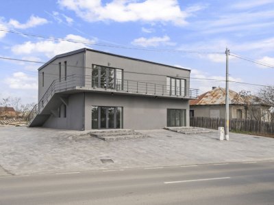 De inchiriat spatiu multifunctional (comercial si cazare) - Peris