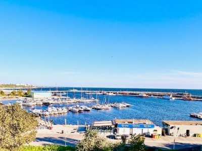 Vanzare Apartament cu vedere catre mare Portul Tomis  