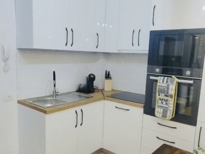 Închiriere apartament 3 camere an universitar  – Faleza Nord, Mamaia