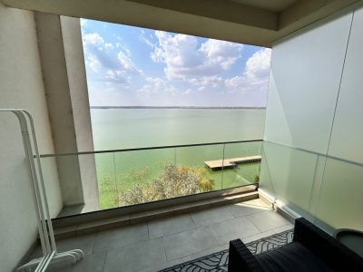 Vanzare Apartament Bulevardul Mamaia vedere lac parcare proprie 