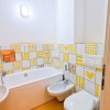 Apartament cu 5 camere si curte imensa-posibilitate de recompartimentare. thumb 13