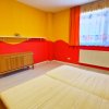Apartament cu 5 camere si curte imensa-posibilitate de recompartimentare. thumb 51