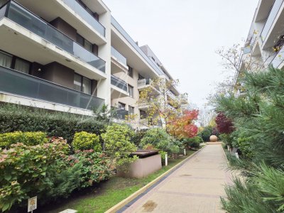 Oaza de liniste in apartament de lux, in padurea Baneasa